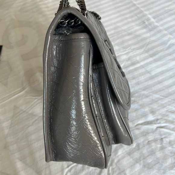 Like New YSL Niki Medium Bag Color Fog - Picture 12 of 17